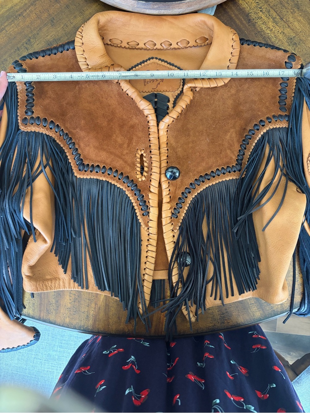 Fort Grizzly Tan Suede with Black Leather Fringe Jacket No. 244 - Picture 7 of 11